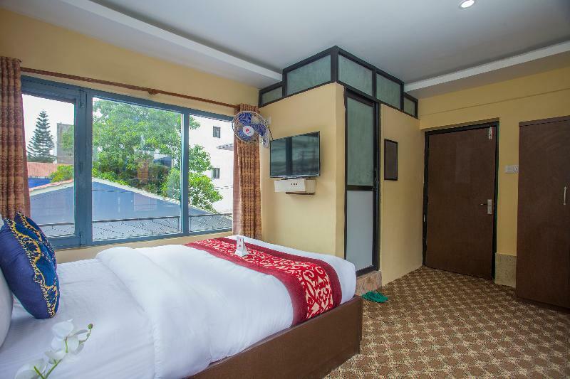 Oyo 150 Hotel Himalyan Height Káthmándú Exteriér fotografie